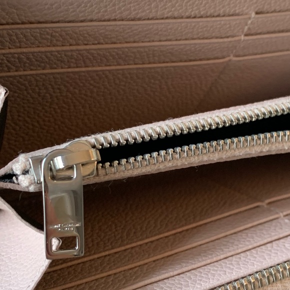 Saint Laurent YSL Sac De Jour Baby w/ Wallet - Picture 4 of 16